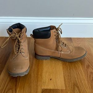 Rock & Candy brown boots